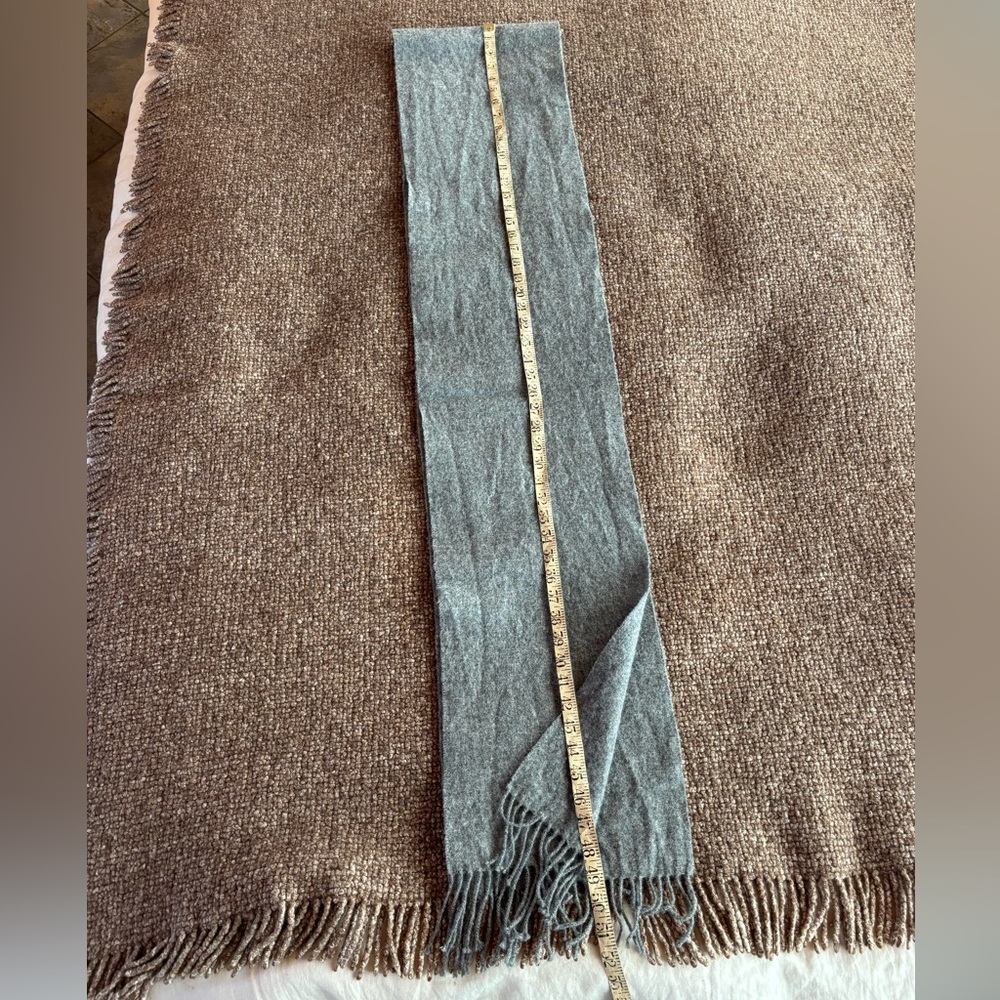Pure Wool Scarf - Picture 6 of 7